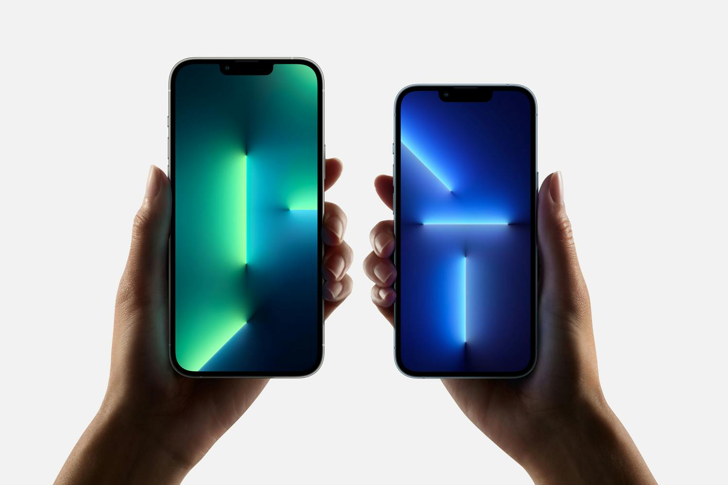 iPhone 13 Pro iPhone 13 Pro er en af de bedste telefoner, du kan købe i butikkerne lige nu.